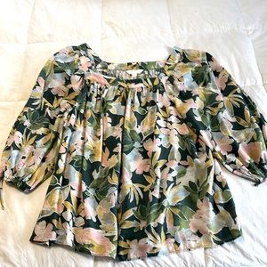 Lauren Conrad light and airy top